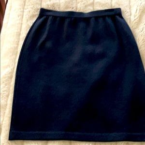St John Basic Black Skirt EUC